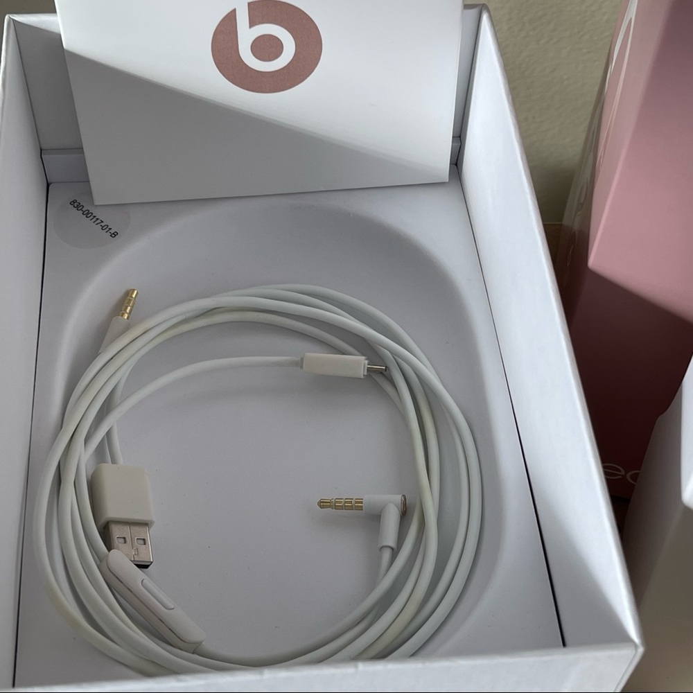BEATS SOLO2 Wireless - Picture 10 of 11